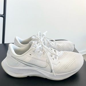 Nike Zoom Pegasus Women’s Size 8
